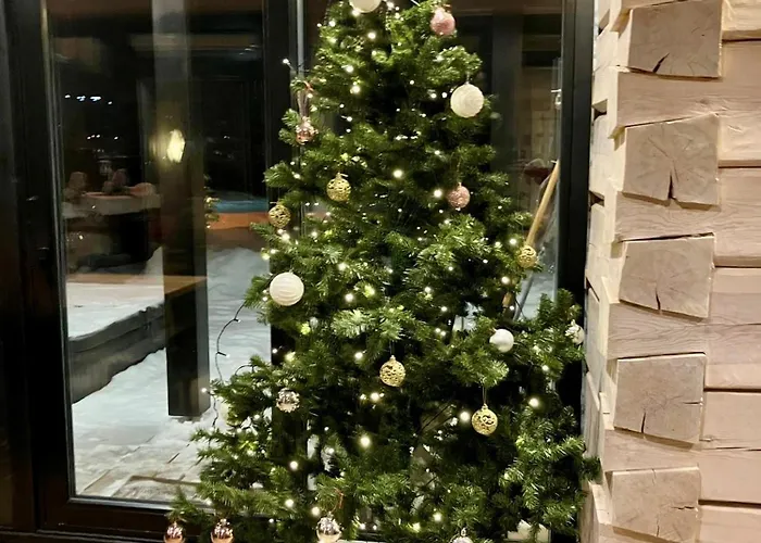 Arctic Luxury Log House With The River View Huvilat Rovaniemi