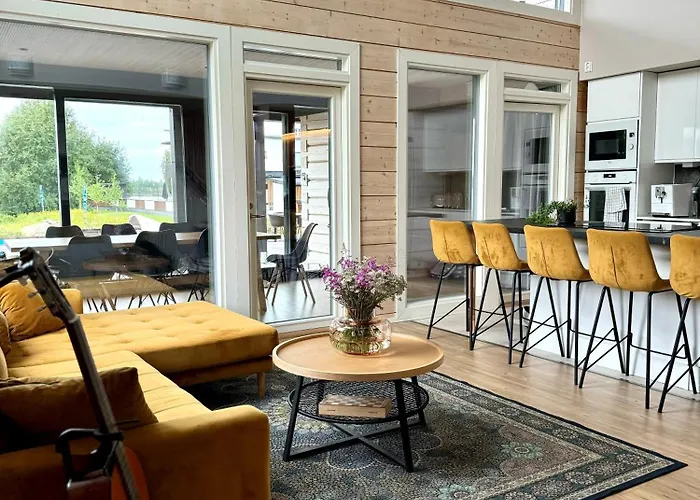 فيلة Arctic Luxury Log House With The River View *